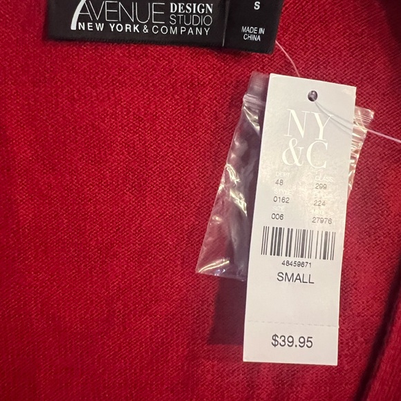 New 7th Avenue New York & Co Glitter Button V Neck L/S Cardigan Sz Small Red - Picture 8 of 8